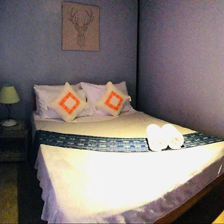 Keira Backpackers Hotel El Nido Exterior photo